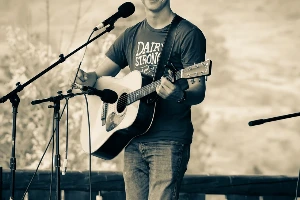 Kettle River Music Festival 2021 — be038f_7aae98890a9b442ea89d3422c8ccb5f9~mv2
