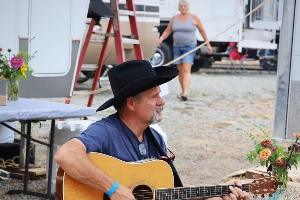 Kettle River Music Festival 2021 — be038f_8901e0d3231d493790e2ba6e630cf7e1~mv2