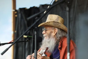 Kettle River Music Festival 2021 — be038f_98b53eafd77246d3aa94e62eba050562~mv2