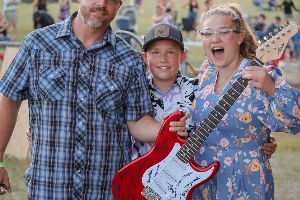 Kettle River Music Festival 2022 — be038f_19f6d2bc08f8484d80ca66b39ebba04e~mv2