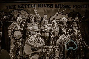 Kettle River Music Festival 2022 — be038f_338e3cd3666f4e81a71804929d0bc075~mv2