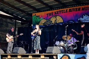 Kettle River Music Festival 2022 — be038f_98fdffefdfcb4367b2ca830eb59e4883~mv2
