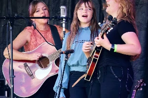 Kettle River Music Festival 2022 — be038f_d21d6d59884047b8928bb0600411460d~mv2