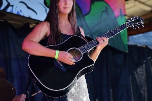 Kettle River Music Festival 2022 — be038f_e8b6b55b2e10460ab062e49b5a13d8b2~mv2