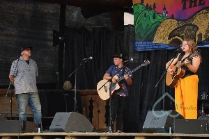 Kettle River Music Festival 2023 — be038f_0d8267a414d542ad947f1a5f4348dc84~mv2